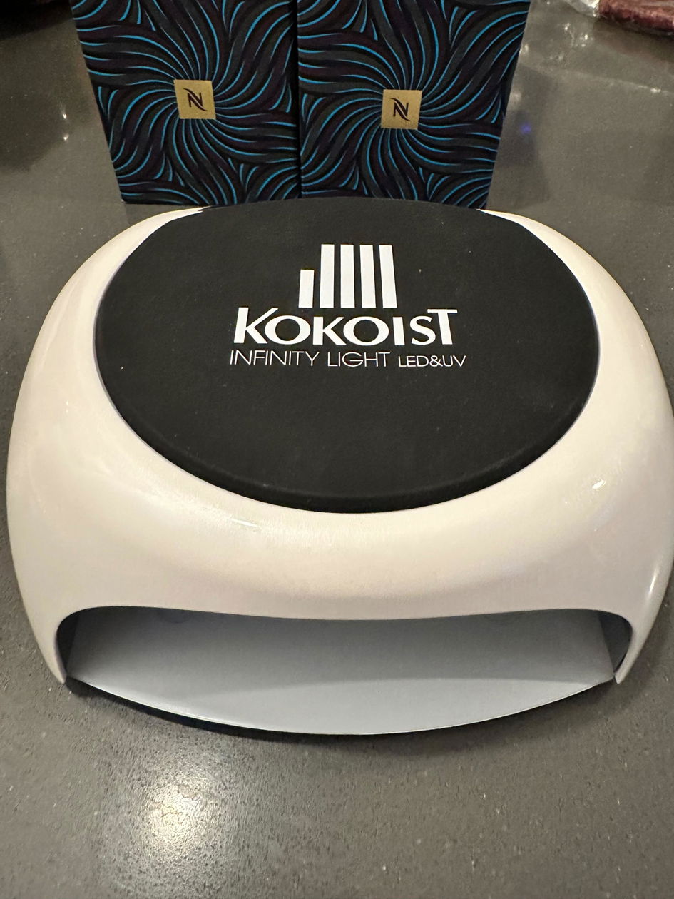 Kokoist - Infinity Hybrid LED/UV Light