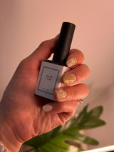 Harper review photo