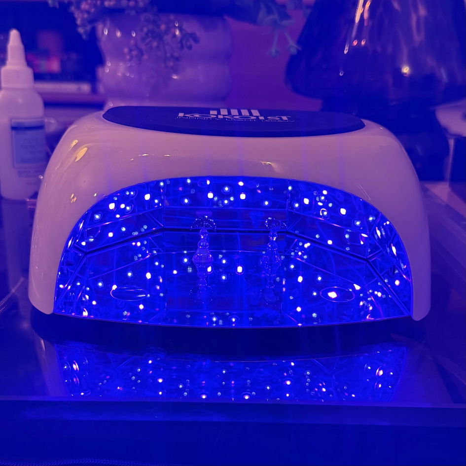 Kokoist - Infinity Hybrid LED/UV Light