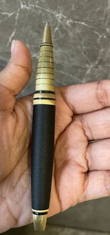 Dev shah review photo