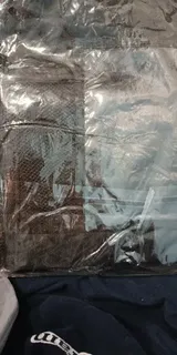 S***s (US) review photo