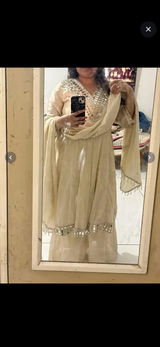 Anjali Shah review photo