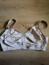 Klaudia review photo