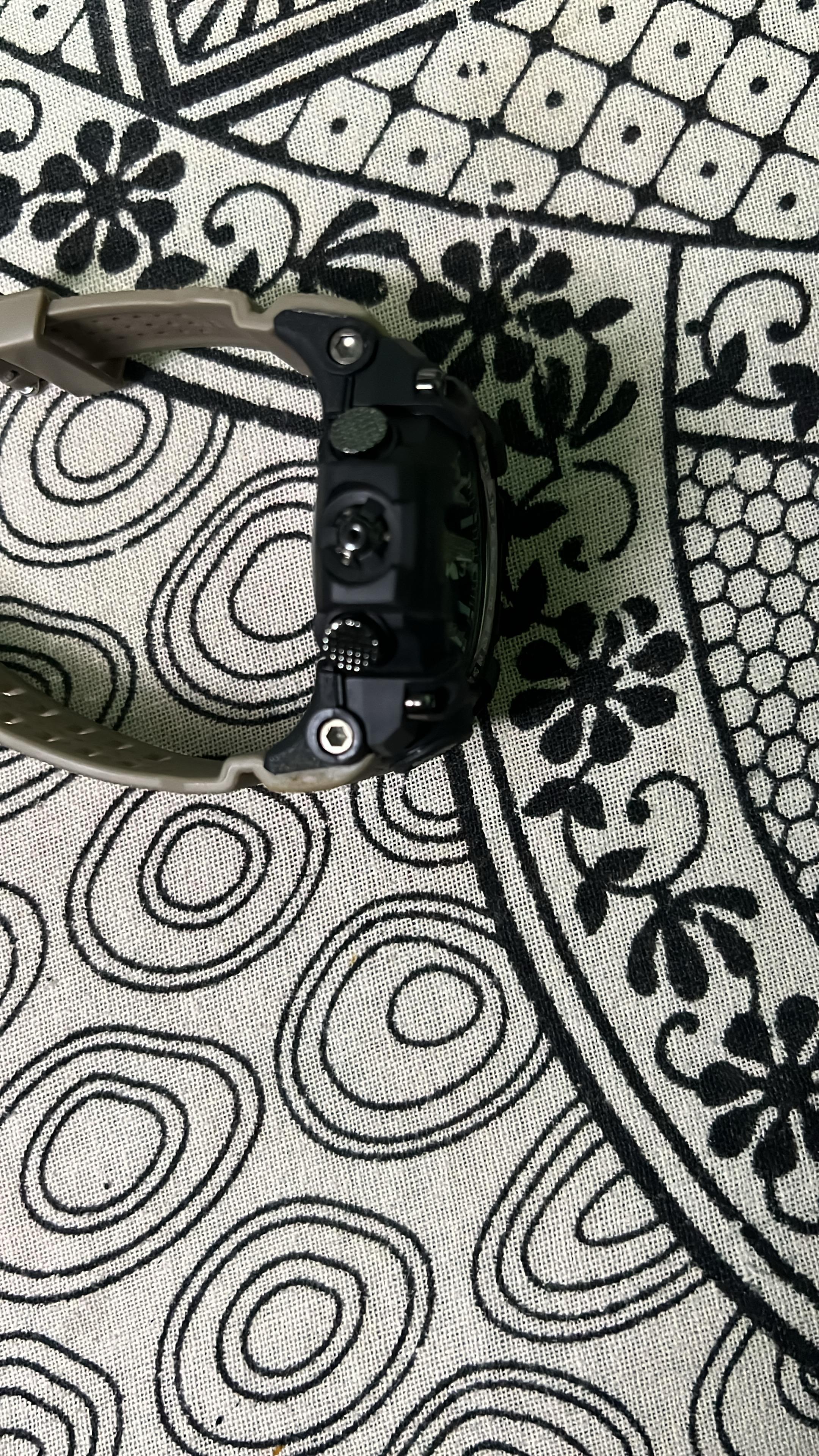 F.M. review photo