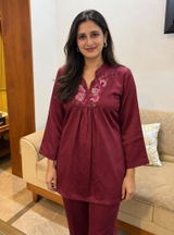 yuvika review photo