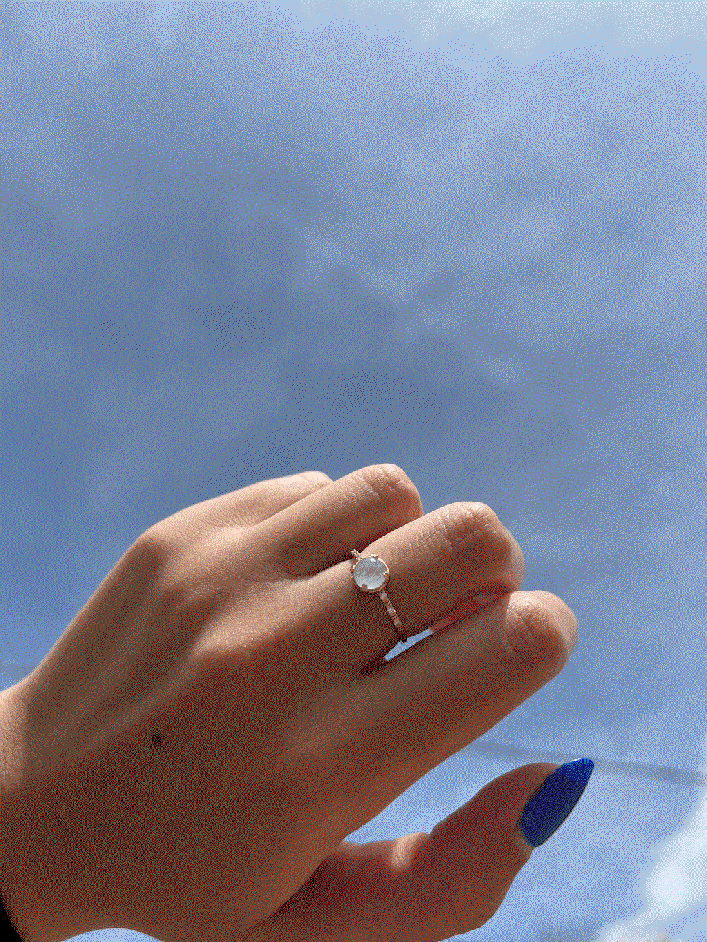Review photo by Lyndsey Rodell for Gold Vermeil Onda Ring