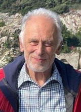Helmut Hueber review photo