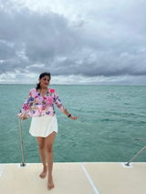 Divya Patil review photo