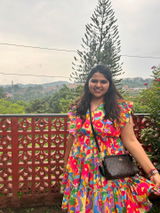 Anjali Pandey review photo