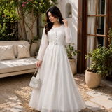 KomalRaza review photo