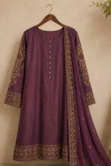 Ayesha Khan review photo