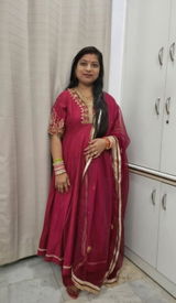 Rosely sharma review photo