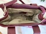 LH review photo