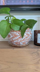 Hand Painted Mexican Talavera Planter Pot with Handles, Tabletop Small, Brown & White, Cielito Lindo