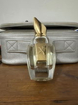 J. review photo