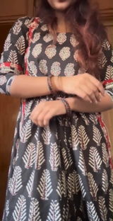 Vaishnavi review photo