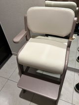 m review photo
