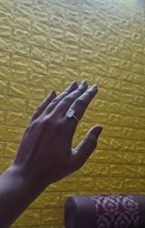 Yazhini review photo