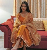 Eshita Rathore review photo