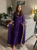 Priya Singh review photo