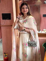 Tanvi Singh review photo