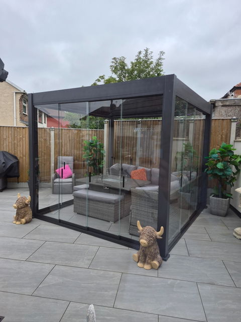 O.C Weatherking Motorised Roof Pergola With LED Lights – 3x3m