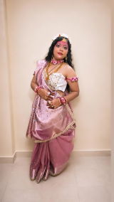 Shweta Dubey review photo