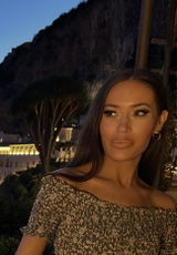 Brooke review photo