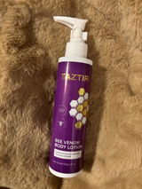 J. review photo