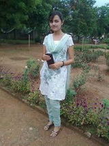 Charu Sharma review photo