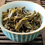 Thomas @Tweedtea review photo