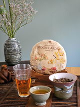Thomas @Tweedtea review photo