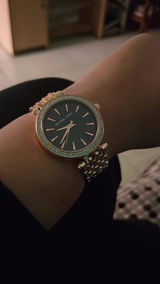 Nisha review photo