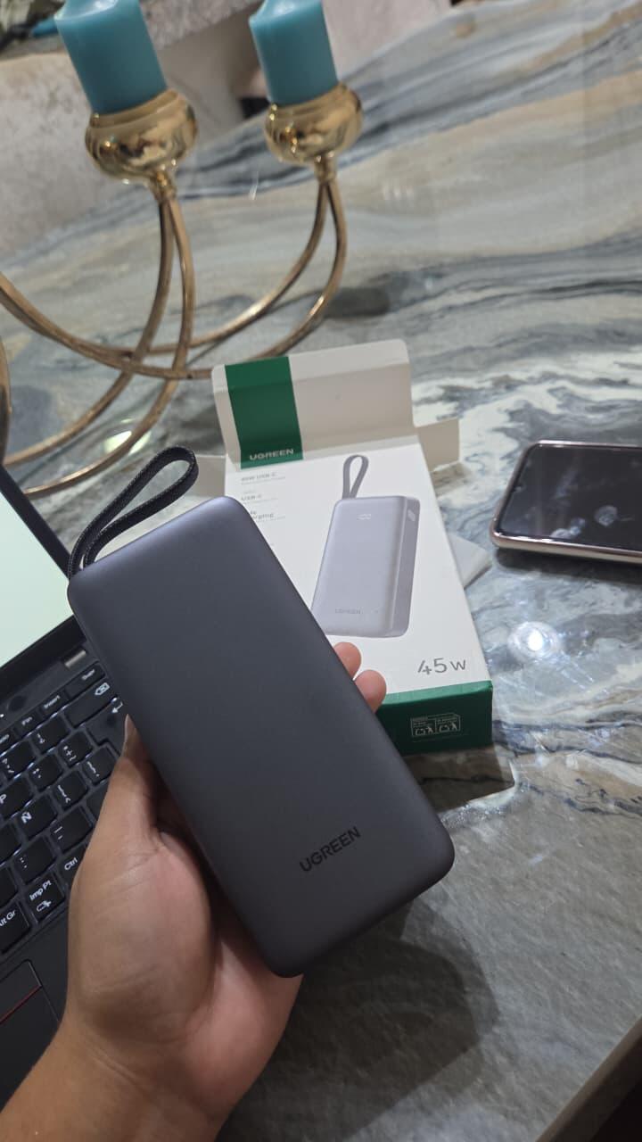 UGREEN Nexode Power Bank 20000mAh 45W con Cable Integrado