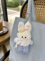 Vivienne review photo
