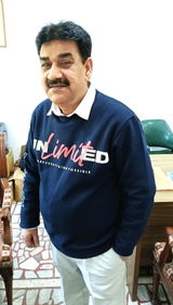 Ravinder Gaur review photo