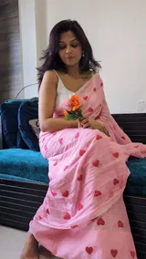 Esha review photo