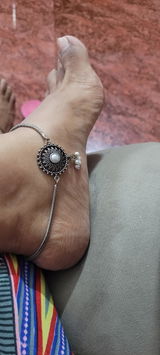 Ami Chandrakant Patel review photo