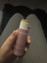 Ana K.G.C. review photo