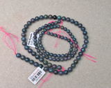 Dee review photo