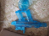 E. review photo