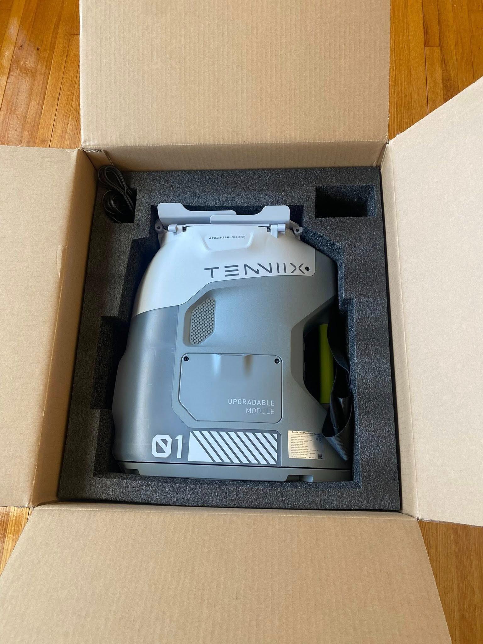 Tenniix Pro Smart Tennis Robot Solo Practice Machine Tenniix Pro Smart Tennis Robot Solo Practice Machine