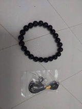 J.M. review photo