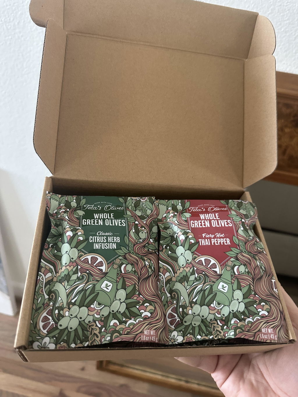 Cracked Green Olive Snacks, Citrus Herb & Thai Pepper Variety Pack (1.6oz, 6 Pack)