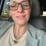 M**? review photo
