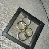 v**2 review photo
