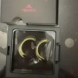J**y review photo