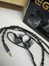 Nitish Poigal review photo