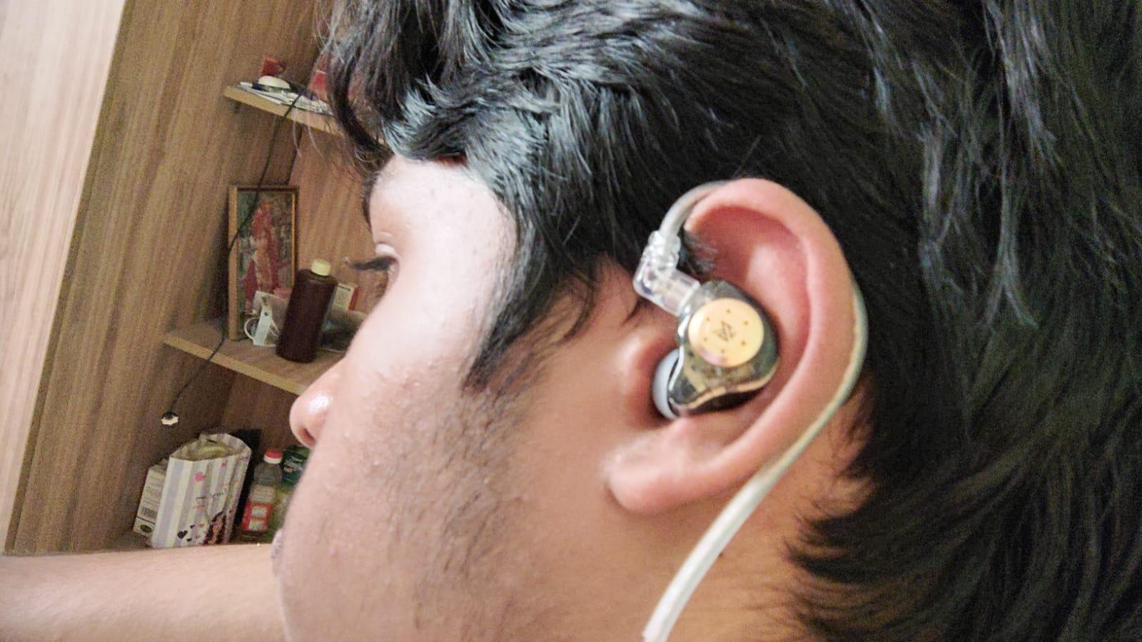 Divyanshu Vats review photo