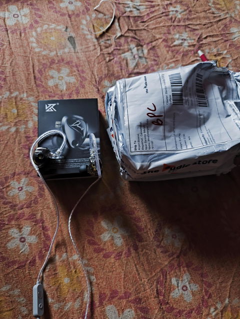 KZ Duonic Tri-Magnetic Planar Driver IEM With Mic